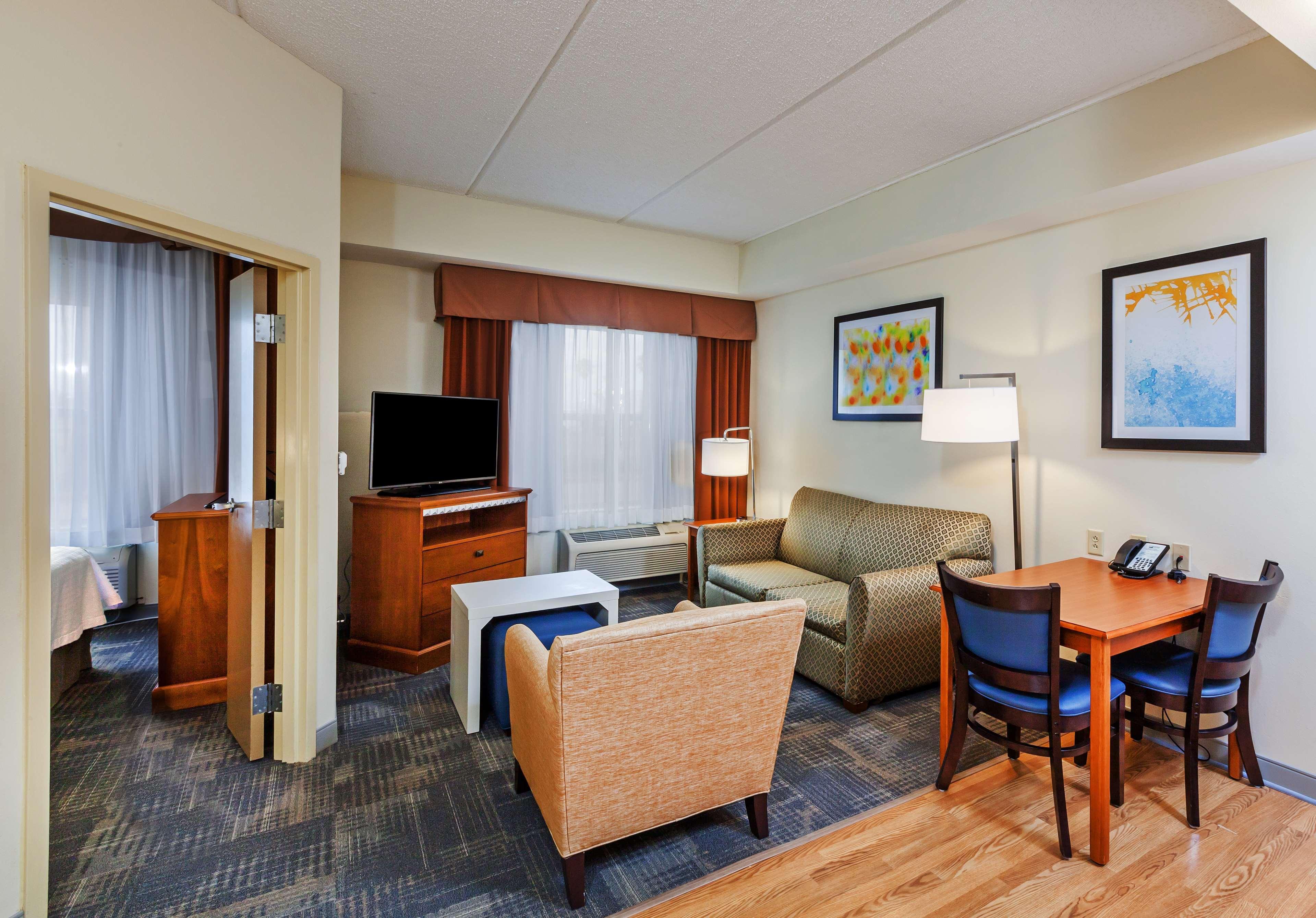 Homewood Suites By Hilton Brownsville Bagian luar foto